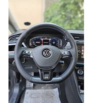 Volkswagen Golf 7 2012-2019 F1 Araçlarına Uyumlu Araca Özel Direksiyon Kılıfı