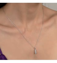 Ucarticaret S-warovski Taşlı Gümüş Üçtaş Tektaş Bayan Kolye