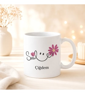 Kişiye Özel Gülümse Çiçek Tasarımlı Kupa İsimli Ve Anlamlı Hediye Seçeneği