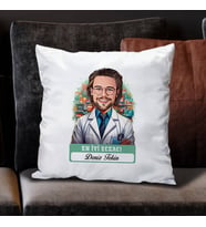 Kişiye Özel Hediye Karikatürlü En Başarılı Erkek Eczacı Yastık