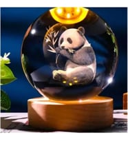 Dekoratif Panda Tasarımlı Ahşap Altlıklı Işıklı Cam Küre Büyük Boy Cam:8cm Ahşap:2cm