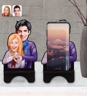 BK Gift Kişiye Özel Sevgililer Karikatürlü Ahşap Biblo Telefon Standı-89