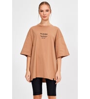 ALEXANDERGARDI BASKILI OVERSİZE T-SHİRT (UN-0046 01) (Camel)