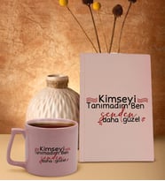 BK Gift Kimseyi Görmedim Ben Tasarımlı Pembe Sert Kapaklı Defter ve Middle Kupa Seti-2, Arkadaşa Hediye, Yeni İş Hediyesi, Doğum Günü Hediyesi