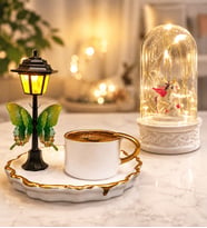 Sokak Lambalı Premium Kahve Fincanı ve LED Işıklı Fanus(unicornlu) Seti