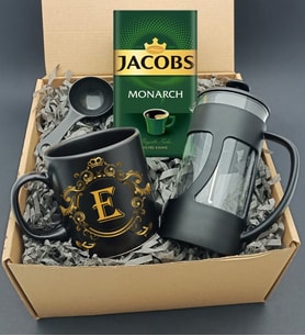 Kişiye Özel Taçlı Gold Baş Harf Baskılı Siyah Kupa & French Press &  Jacobs Filtre Kahve Hediye Seti