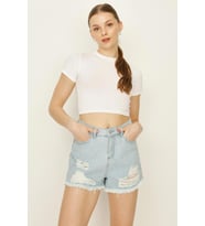 Kadın Yırtık Detaylı Denim Şort (Açık Mavi)