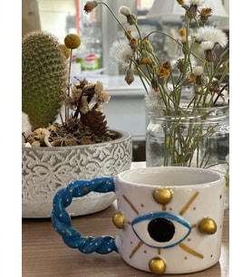 Burgu Kulp Gold Detay Göz 4 Noktalı Kalpli Mug Kupa Fincan (Karışık)