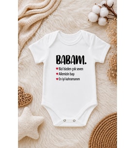 Babam Temalı Bebek Zıbını – En İyi Kahramanım Babam Yazılı Kısa Kollu Bebek Body