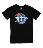 Detroit Pistons Logolu Siyah Tişört