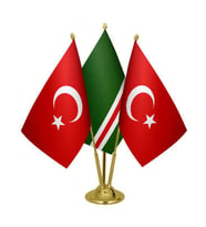 Masa Üstü İçkerya Çeçen Bayrağı Türk Bayrağı Üçlü Pirinç Direk Masa Bayrak Seti