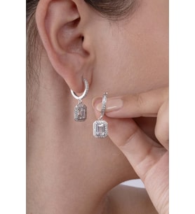 Gümüş Pazarım Baget Taşlı Emerald Kesim Beyaz Altın Kaplama Gümüş Kadın Küpe