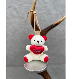 Çilekli Oto Kokusu, Araç Kokusu, Love Peluş Ayıcıklı, Pembe Çiçekli Peluş Ayıcıklı, Araç Hediyelik Kalıcı Koku (Kırmızı-Krem)