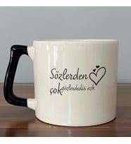 Sözlerden Çok Gözlerdedir Aşk Baskılı Siyah Kulplu D Kupa