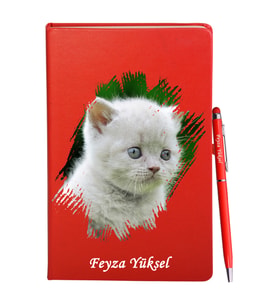 Kişiye Özel Kedi Tasarımlı Kırmızı Defter Kalem Hediye Seti