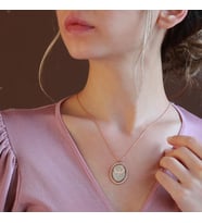 Mikail Meleği Beyaz Mine İşli Rose Gold Kaplama Gümüş Kolye