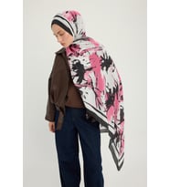Schaless Özgür Fırçalar - Camel - Vierra Desenli Viskon Şal - 70x190 Cm (Açık Pembe)