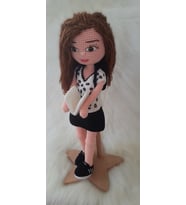 Akademisyen Kız Bebek Amigurumi Organik Oyuncak