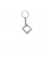 Minimal Kare Figürlü Unisex Anahtarlık – Modern Geometrik Metal Aksesuar