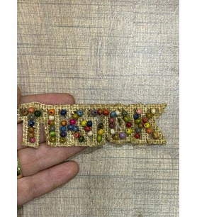 10X3 CM ÜTÜ İLE YAPIŞAN TİK TOK HASIR BONCUKLU YAZI ARMA APLİKE