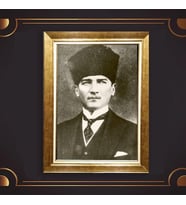 Altın Varaklı Çerçeveli Paspartulu Atatürk Tablo z4906 (Gold)