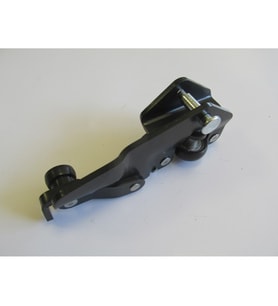 FIAT DOBLO- 01/05; SÜRGÜLÜ KAPI ALT RAY BAĞLANTISI SAĞ 46843008 1870-2925