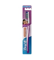 Oral-B DİŞ FIRÇASI 3 EFFECT
