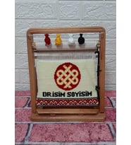 100tel Doktor İsim Motifli El Dokuması Hediyelik Minyatür Halı (Çok Renkli)