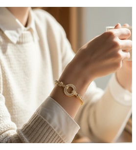 XUPİNG JEWELRY ORTASI YUVARLAK ZİRKON TAŞLI BİLEKLİK