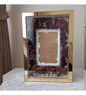 Fotoğraf Hediye! 21x30 cm Gold Pleksi Kaplı Resim Çerçevesi! Şık ve Dekoratif Ürün!(Fotoğraf Hediye)
