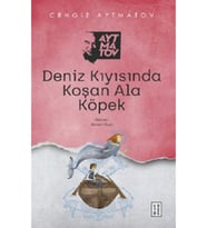 Deniz Kıyısında Koşan Ala Köpek