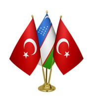 Masa Üstü Özbekistan Bayrağı Türk Bayrağı Üçlü Pirinç Direk Masa Bayrak Seti