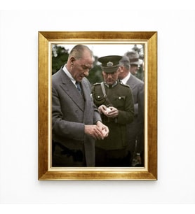 Tablore Atatürk Altın Varaklı Paspartulu tablo
