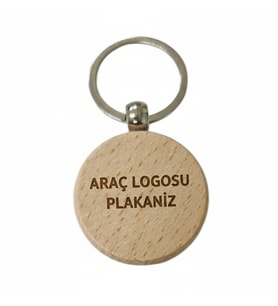 Kişiye Özel Yuvarlak Ahşap Anahtarlık – Araç Logosu ve Plaka Yazılı Lazer Gravür Anahtarlık – Özel Tasarım Araç Anahtarlığı