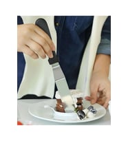 Profesyonel Eğik Pasta Sıvama Spatulası 31 cm – Kusursuz Kek ve Pasta Sıvama Keyfi