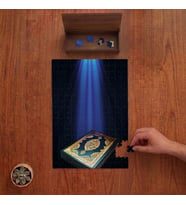 Kuranı Kerim - Siyaz Zemin -Kutsal Kitap Tasarımı 240 Parça Ahşap Puzzle Ahşap Kutuda PD00002