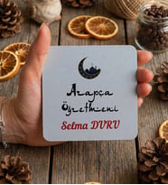 Kişiye Özel Arapça Öğretmeni Bardak Altlığı Öğretmenler Günü Hediyesi (Beyaz)