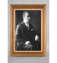 EV İŞYERİ OFİS İÇİN ALTIN ÇERÇEVELİ PASPARTULU ATATÜRK TABLO S627