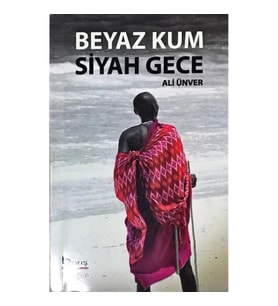 Beyaz Kum Siyah Gece