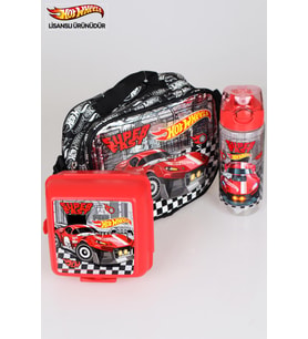 DEKOMUS İLE YENİ SEZON LİSANSLI HOT WHEELS BESLENME ÇANTASI, 2 KATLI BESLENME KABI VE 500 ML MATARA SETİ