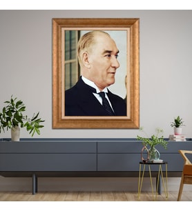 Altın Varaklı Çerçeveli Paspartulu Atatürk Tablo TR1131 (Gold)