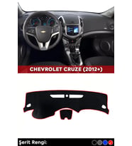 Chevrolet Cruze (2012+) 3d Torpido Koruma Kılıfı - Ön Göğüs Kaplama - Kırmızı Şerit