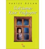 Üstüme Kar Yağıyor