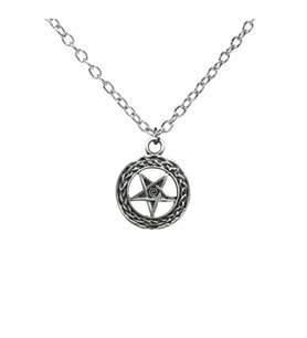 Pentagram İşlemeli Unisex Kolye – 60 cm Zincirli, Gotik & Mistik Metal Takı (Gümüş)