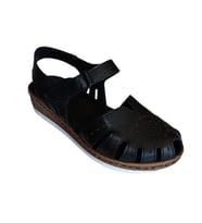 Castle Black 22380 Kadın Hakiki Deri Önü Kapalı Günlük Comfort Sandalet
