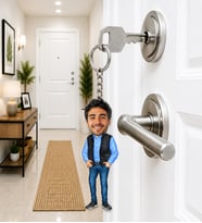 Kişiye Özel Karikatürlü Erkek Anahtarlık – Fotoğraftan Mini Karakter Tasarımı