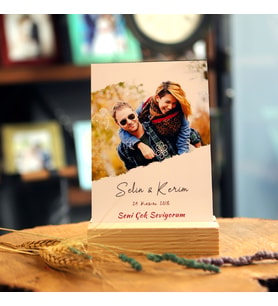 SEVGİLİYE HEDİYE AHŞAP AYAKLI FOTOBLOK FOTOĞRAF