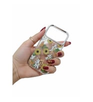 İphone 17 Pro Max Çiçek Desenli Kılıf Modeli