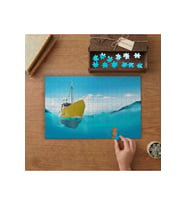 Denizin Ortasında Sarı Tekne Tasarımı 240 parça Ahşap Puzzle Ahşap Kutuda MP02428