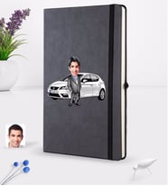 BK Gift Kişiye Özel Plakalı Erkek Seat Leon Karikatürlü Siyah Termo Deri Defter 16x24cm Model 2